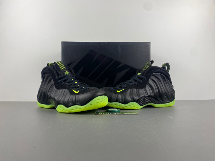 Nike Air Foamposite One Black Volt HF2902-001
