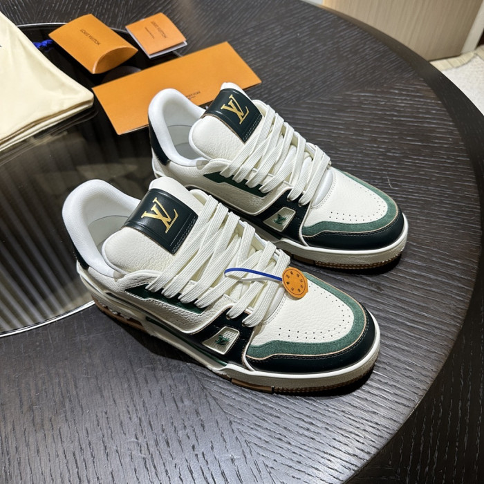 LOU1VTON SNEAKER