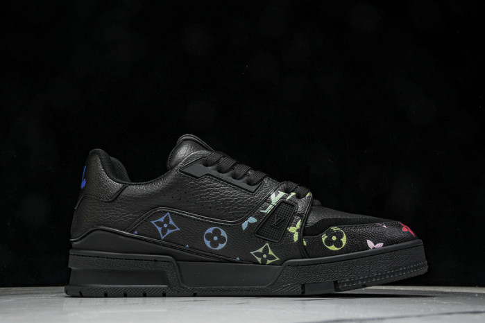 LOU1VTON SNEAKER