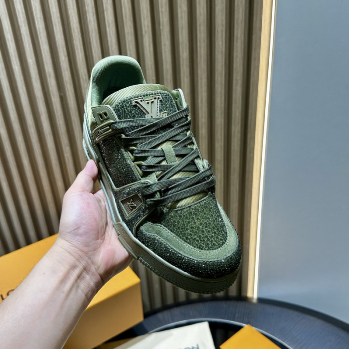 LOU1VTON SNEAKER