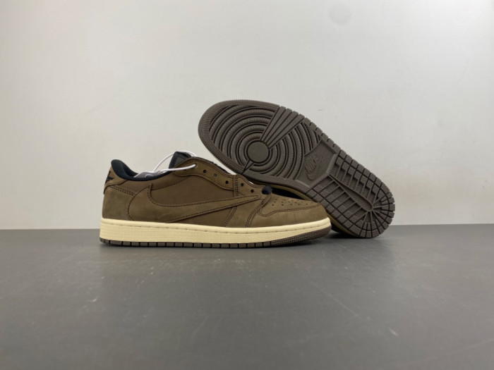 Travis Scott x Air Jordan 1 Low OG DM7866-203