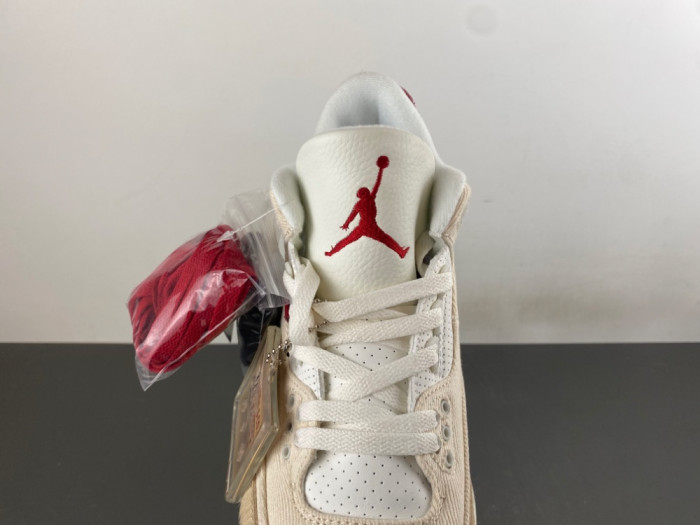 Air Jordan 3 Retro Levi’s Lunar New Year IR0910-400