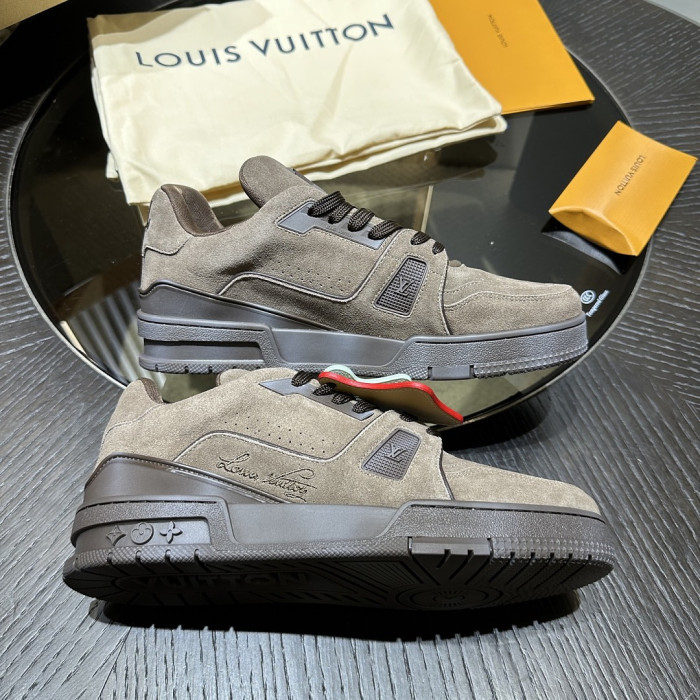 LOU1VTON SNEAKER