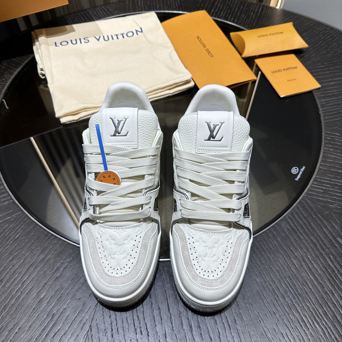 LOU1VTON SNEAKER