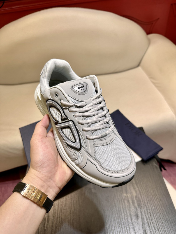 D1OR B30 SNEAKER
