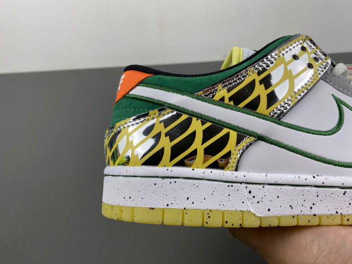 Nike Dunk Low What the Duck Away University of Oregon PE