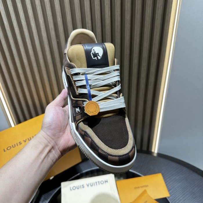 LOU1VTON SNEAKER