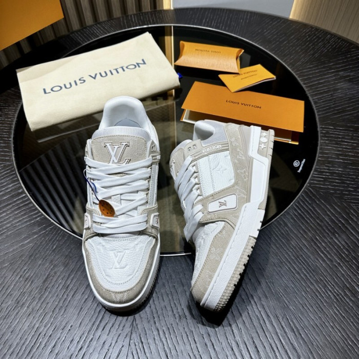 LOU1VTON SNEAKER
