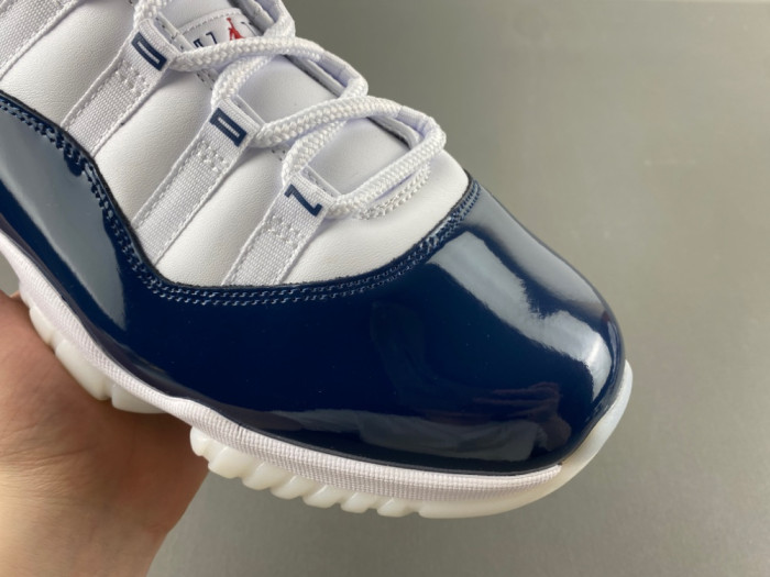 Air Jordan 11 LH0296-400