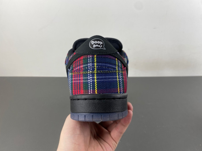 Nike SB Dunk Low Nardwuar II1493-600