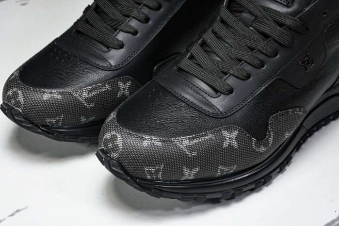 LOU1VTON SNEAKER