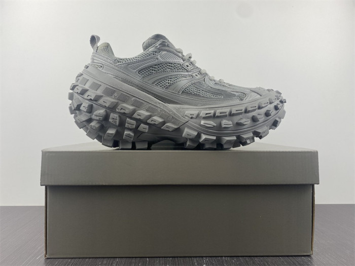 BLC* DEFENDER SNEAKER