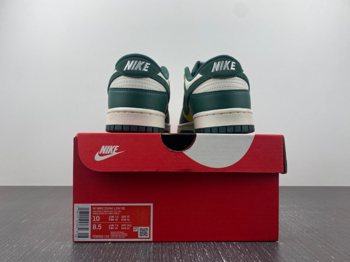 nike dunk low noble green fd0350-133 fd0350-133