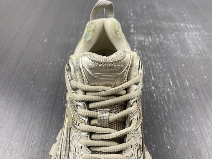 BLC* DEFENDER SNEAKER