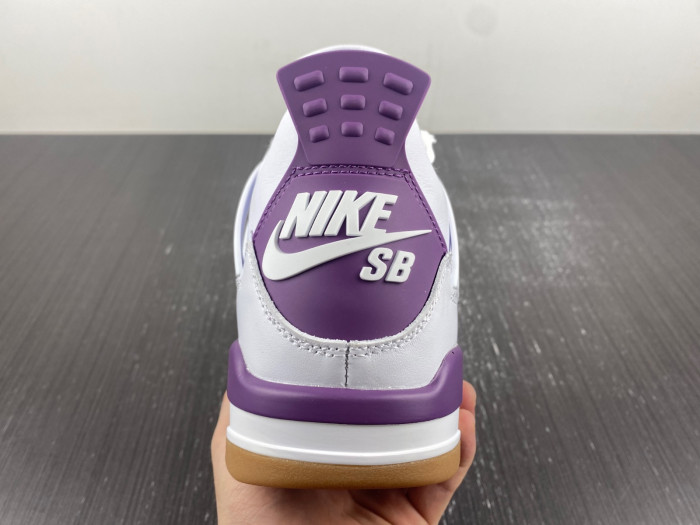 Nike SB x Air Jordan 4 customize