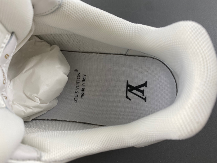 LOU1VTON trainer (EU47)