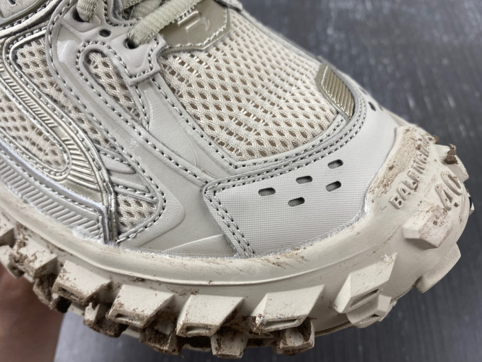 blc* defender sneaker