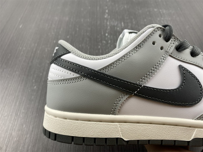 Nike Dunk Low Light Smoke Grey DD1503-117