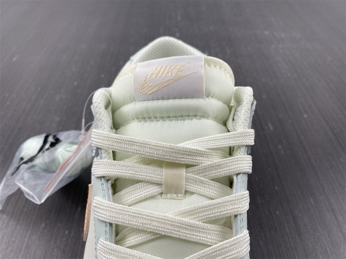 nike dunk low barely green dd1503-104