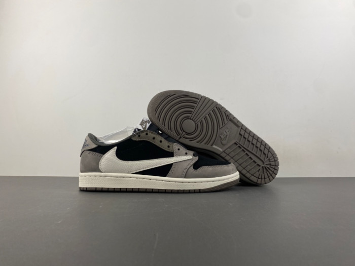 Travis Scott x Air Jordan 1 Low OG DM7866-001