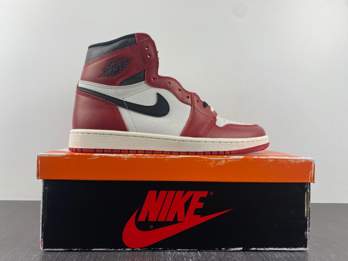 air jordan 1 retro high og chicago lost and found dz5485-612