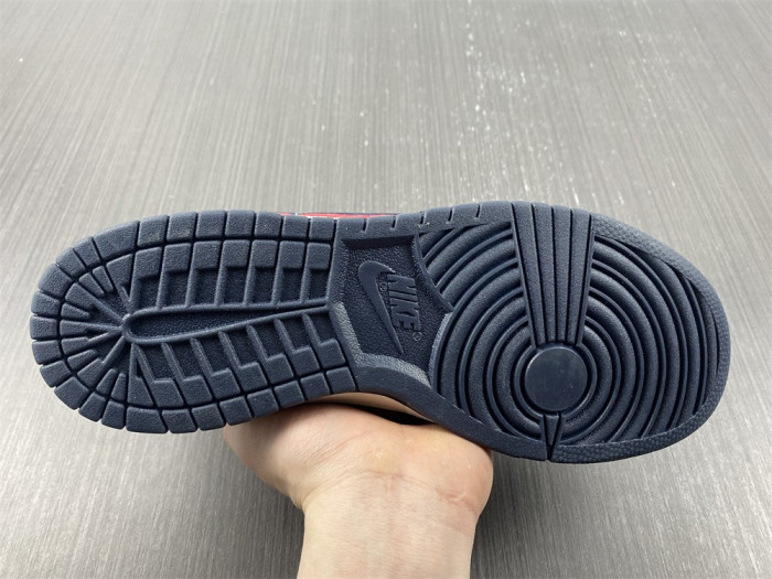 katsuhiro otomo x nike dunk low "steam boy"