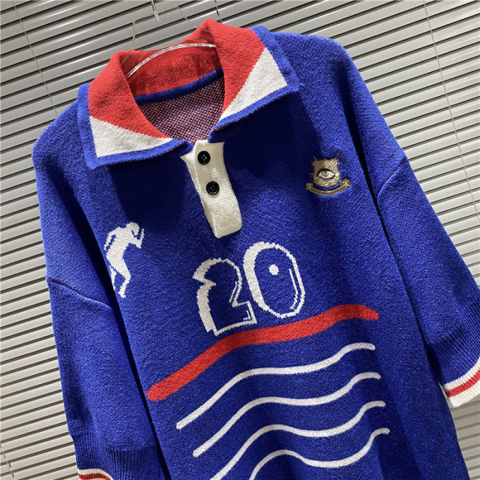 House of errors sweater MAO-2