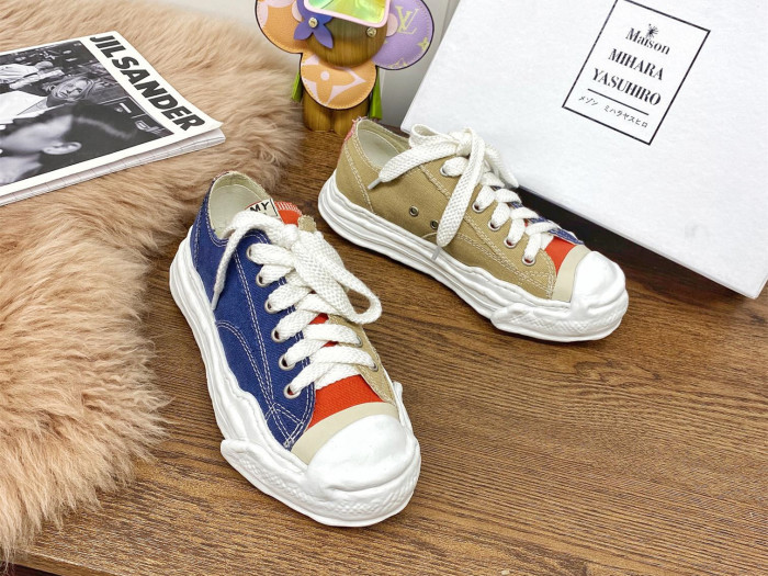 Ma*s*n mihara yasuhiro low-top sneakers mmy-016