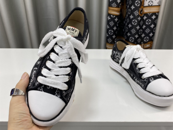 Ma*s*n mihara yasuhiro low-top sneakers mmy-031
