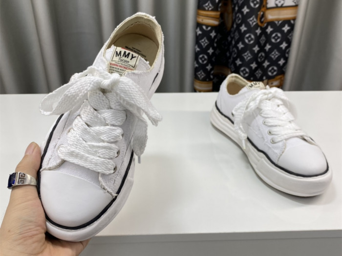 Ma*s*n mihara yasuhiro low-top sneakers mmy-032