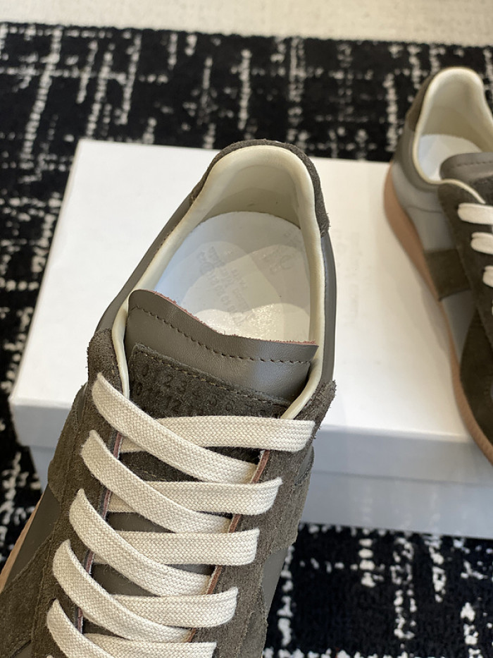 Ma*s*n m0rgiela trainer (gats)