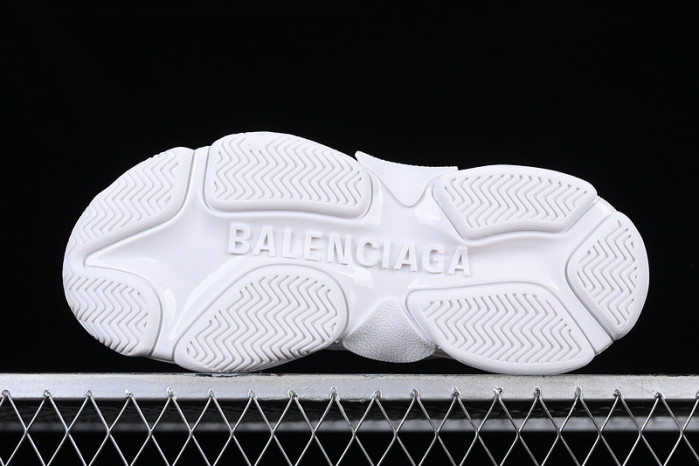 blc* triple s trainer