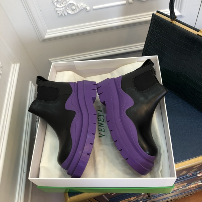 botteg*Ve*ne*ta tire leather ankle boots