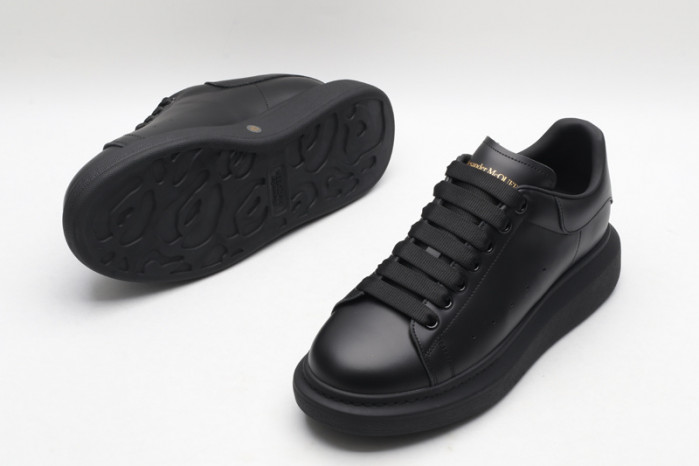mcqueen oversized sneaker