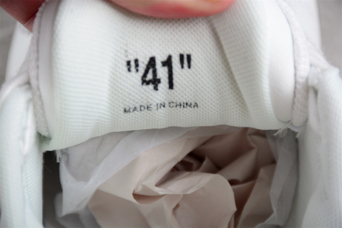 OFF-WHITE Out Of Office