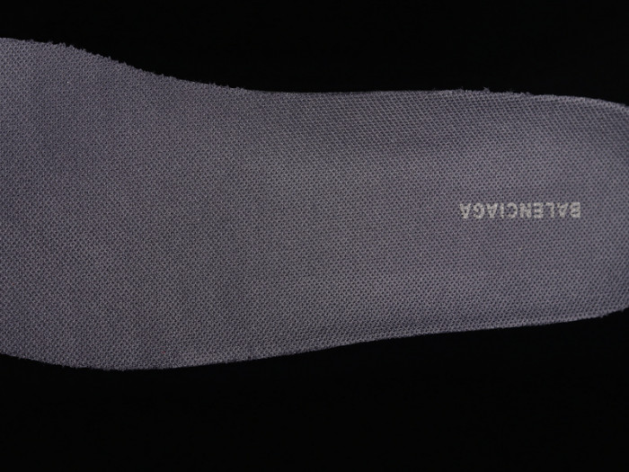 blc* triple s trainer