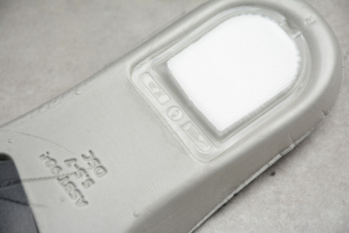 Nike Dunk Low SB TRD QS "Black Pigeon" - 883232 008