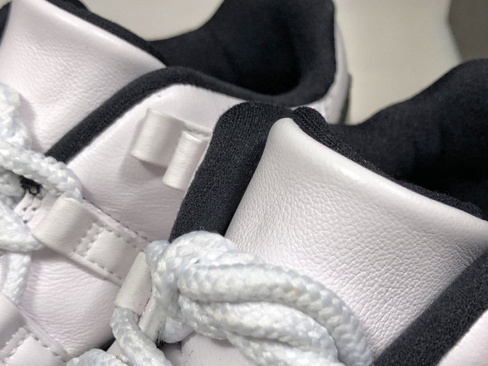 air jordan 11 retro low "emerald, easter" 528895-145