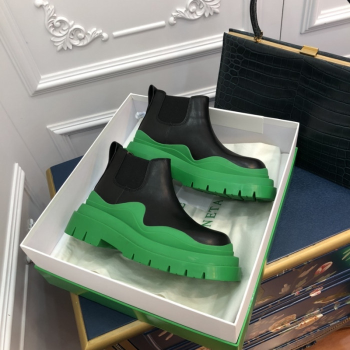 Botteg*Venta Tire Leather Ankle boots