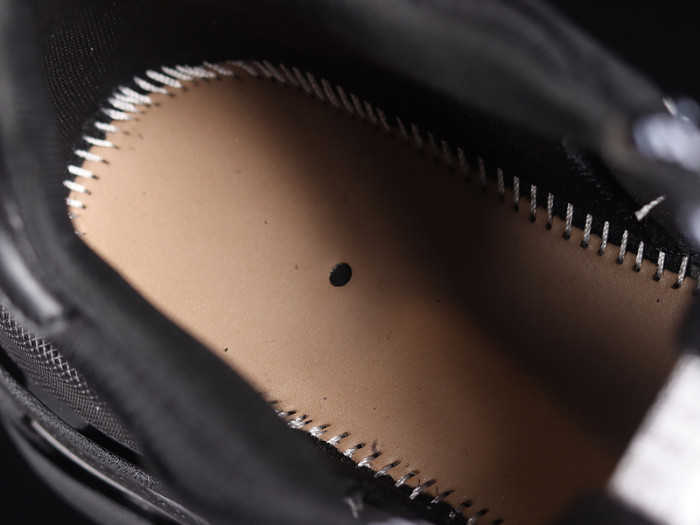 blc* triple s trainer