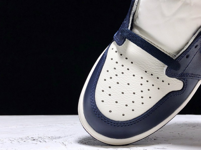 air jordan 1 retro high og "obsidian/university blue 555088-140