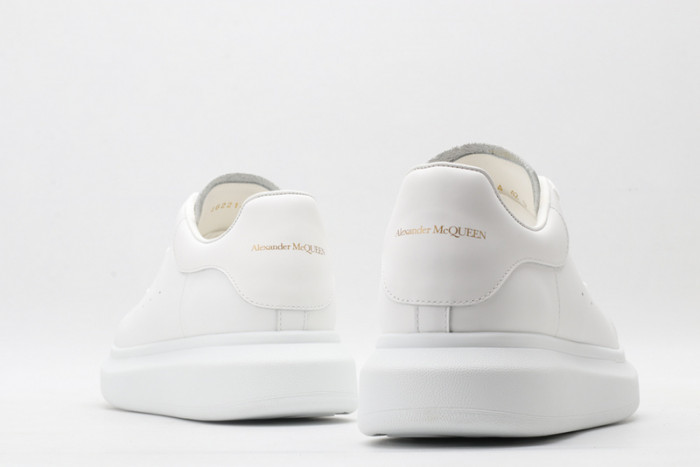mcqueen oversized sneaker