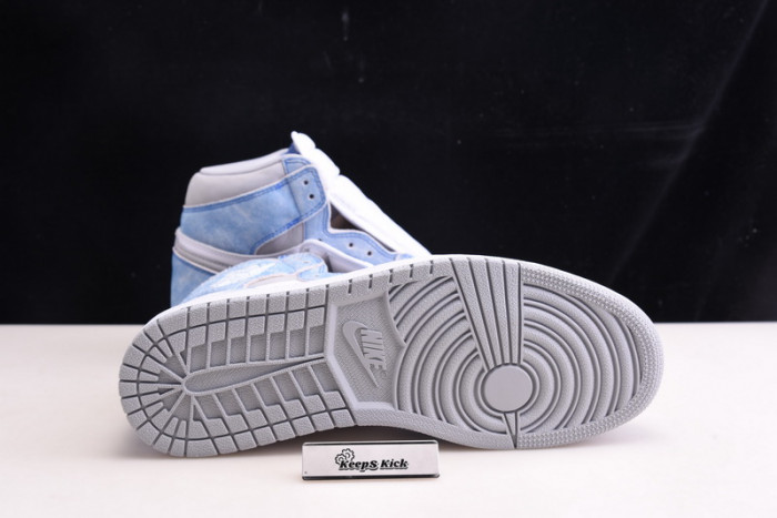 air jordan 1 retro high og hyper royal 555088-402