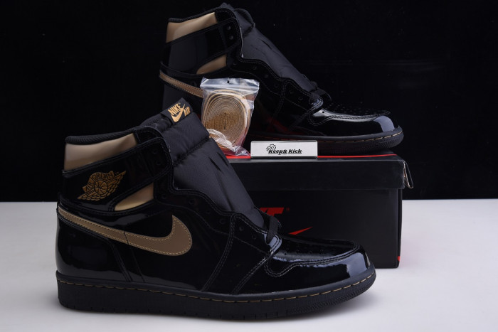 air jordan 1 retro high og black/metallic gold 555088-032